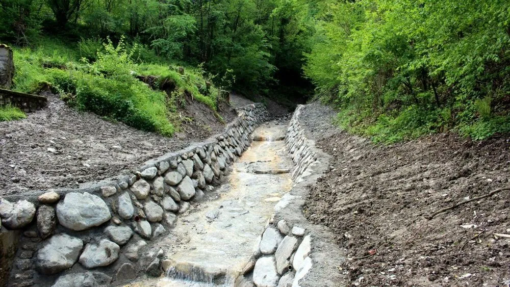 Alveo naturale consolidato per drenaggio e smaltimento acque